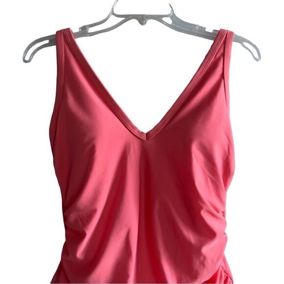 NWT Kona Sol Women's 14W V-Neck Over The Shoulder High Leg One Piece Swimsuit - Picture 3 of 7